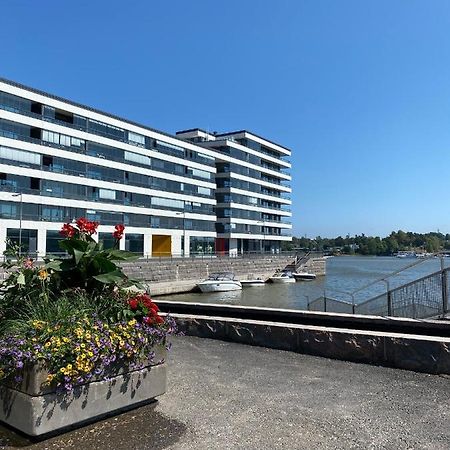 Sea View Lux Kalasatama Romantic Studio - Balcony & Coffee& Tee, Wifi, Gym &Sauna Helsinky Exteriér fotografie